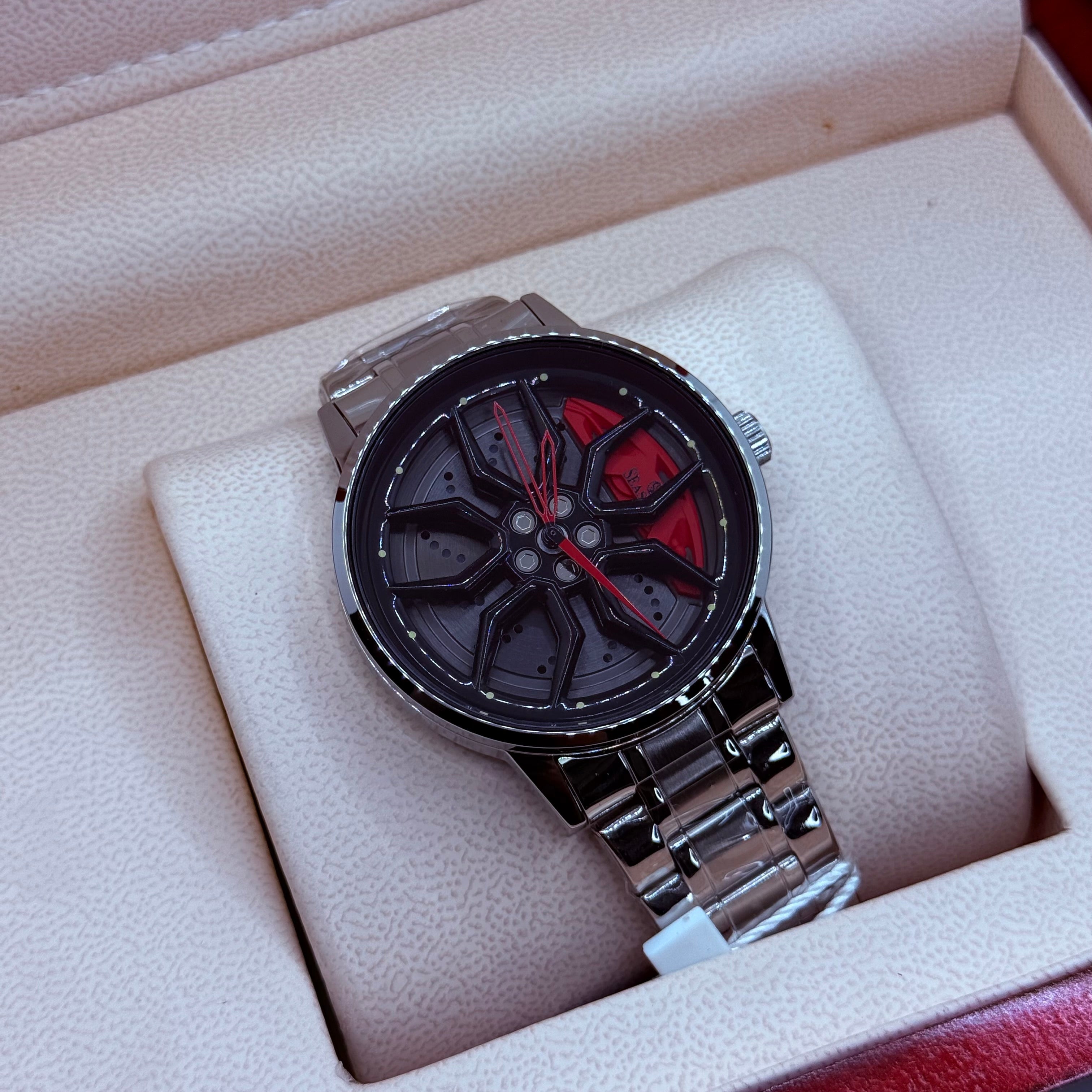 Ferrari wheel red  with silver chain