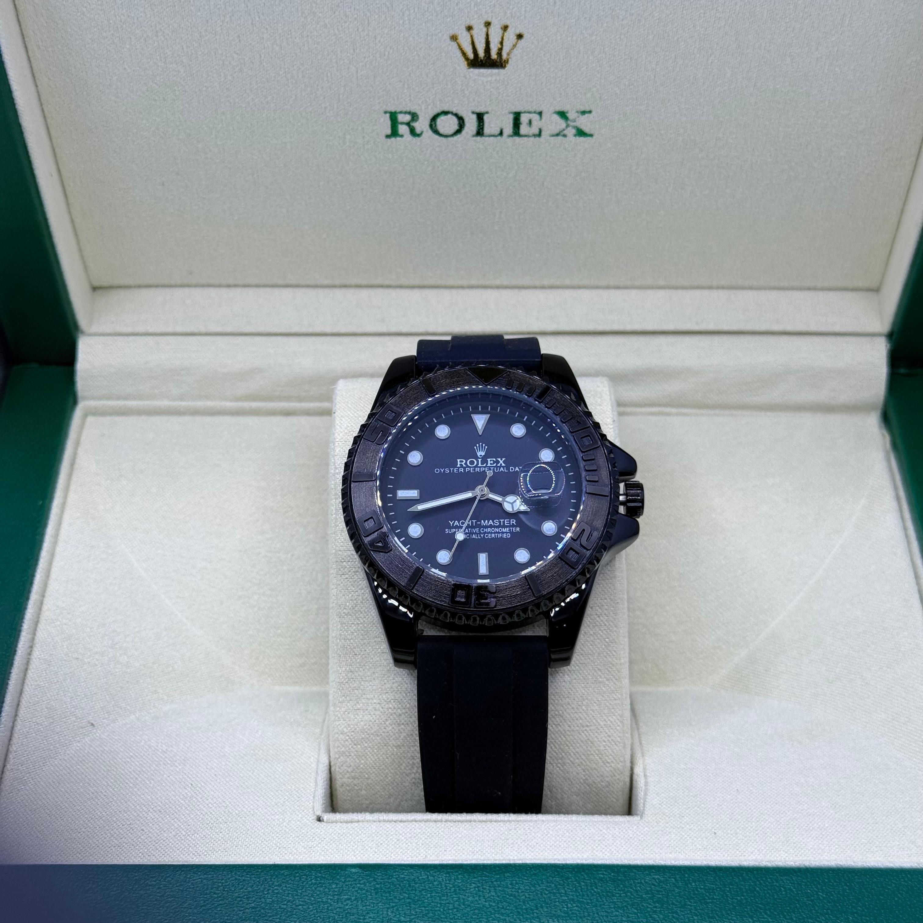 Rolex strap black with black rotaiting dial